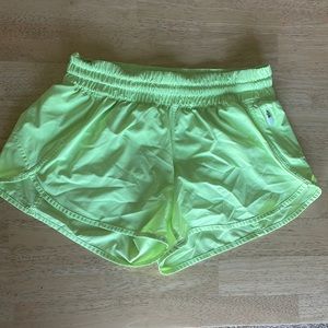 EUC LuLu shorts